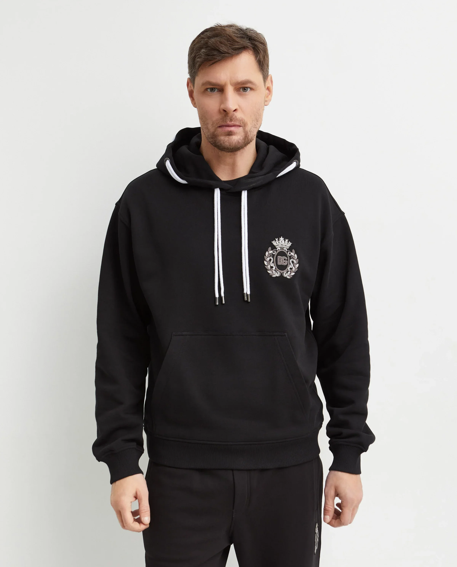 Czarna bluza z kapturem - Image #0