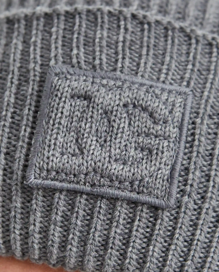 Szara wełniana czapka - Image #3