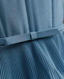 Plisowana sukienka midi - Image #4