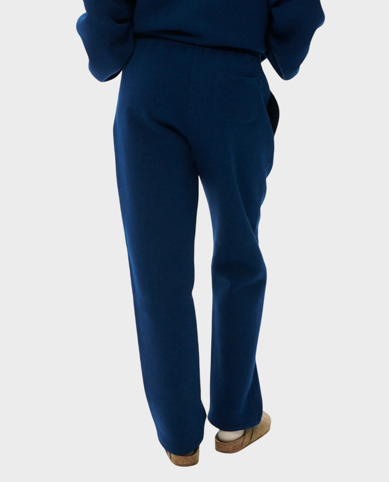 Granatowe spodnie dresowe Cosmica - Image #1