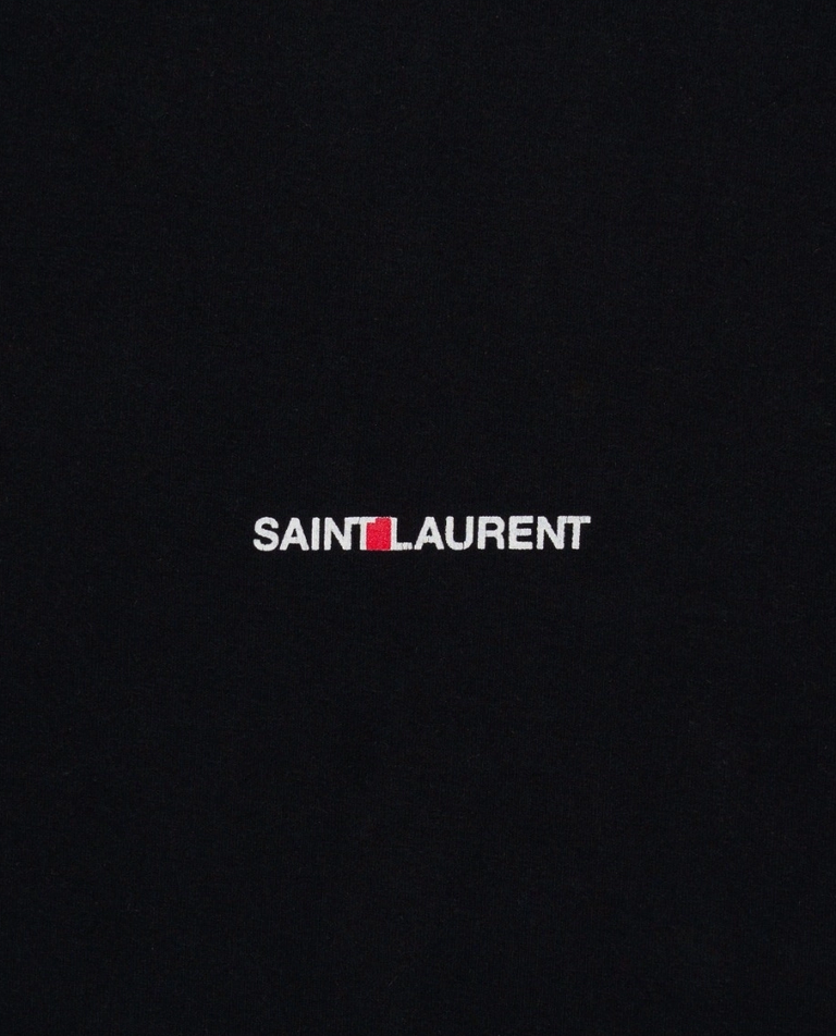 Czarny t-shirt z logo