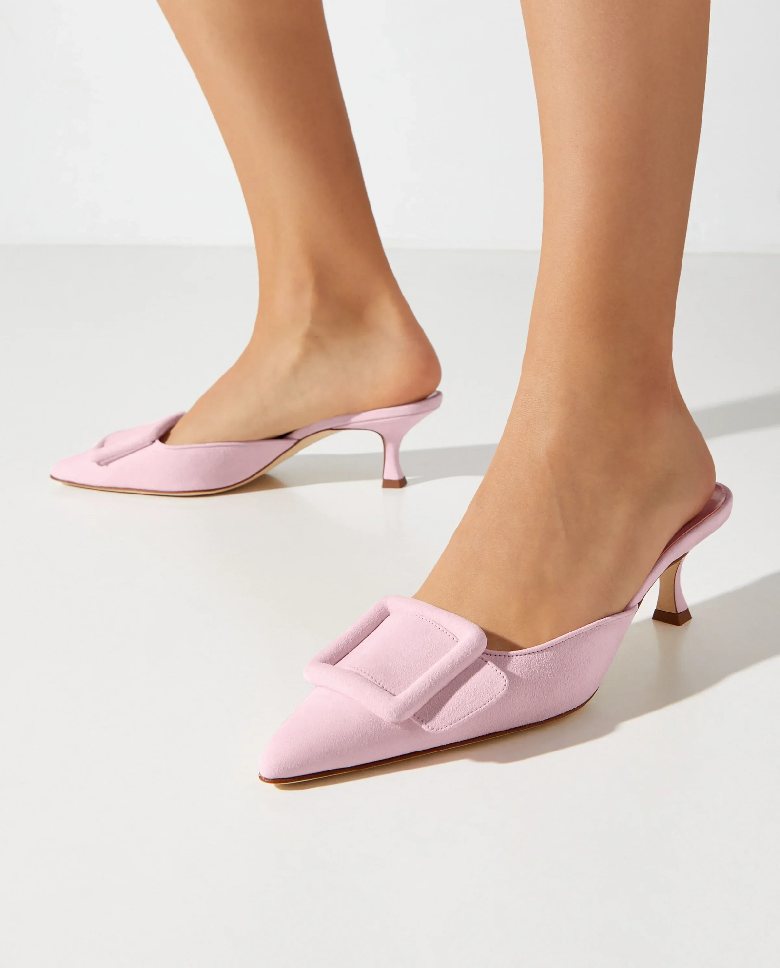 Jasnoróżowe mule na szpilce Maysale 50 - Image #1