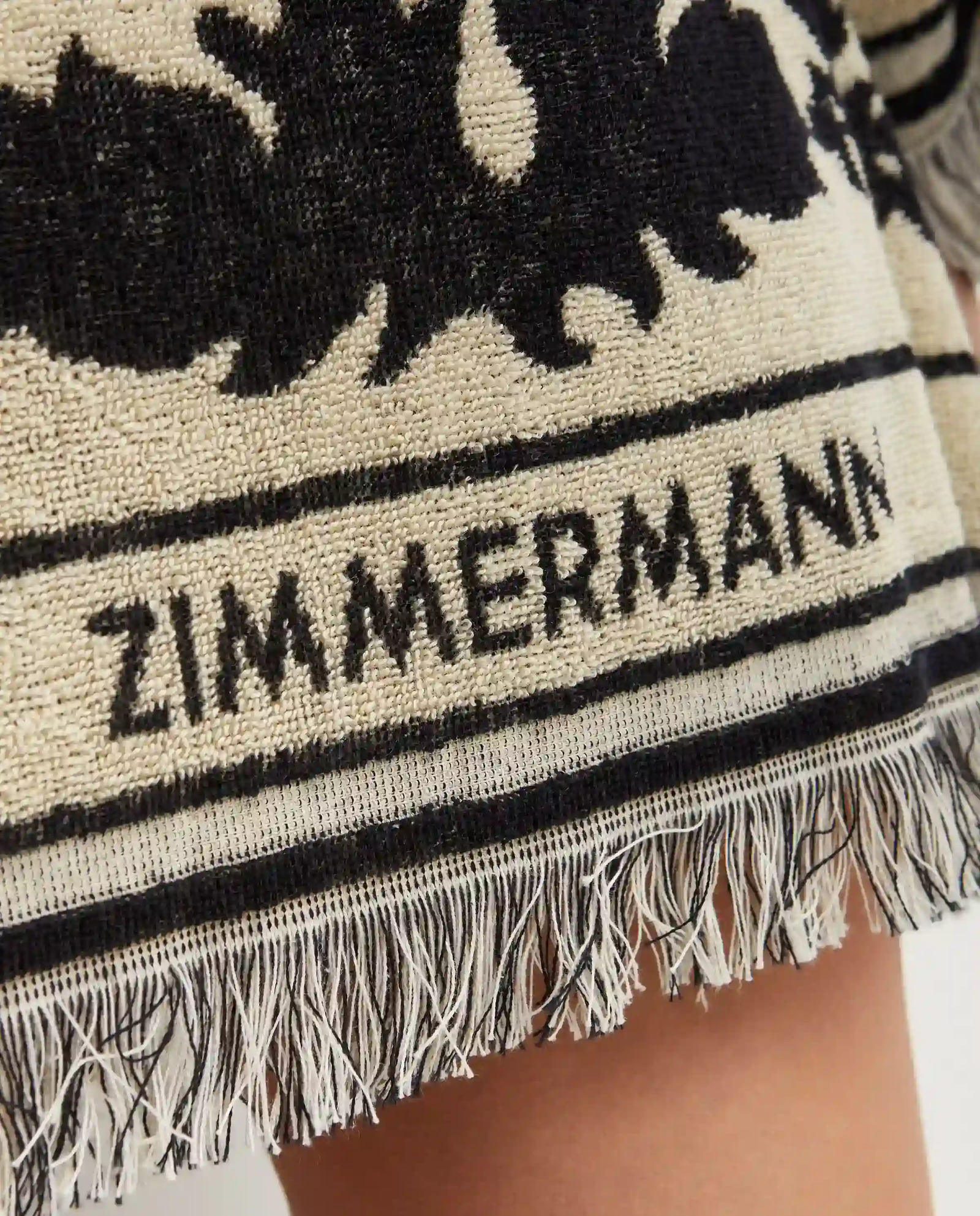 Sukienka mini z logo Wanderlust - Image #4