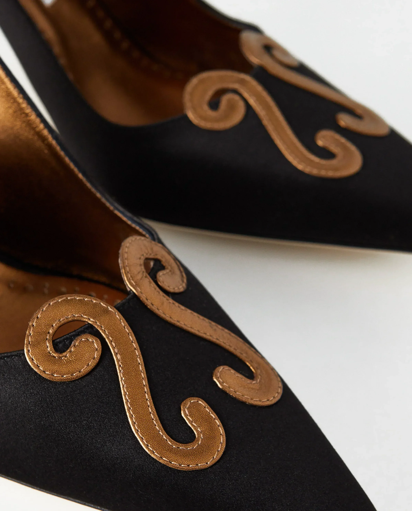 Czarne czółenka Durbar 70 - Image #4