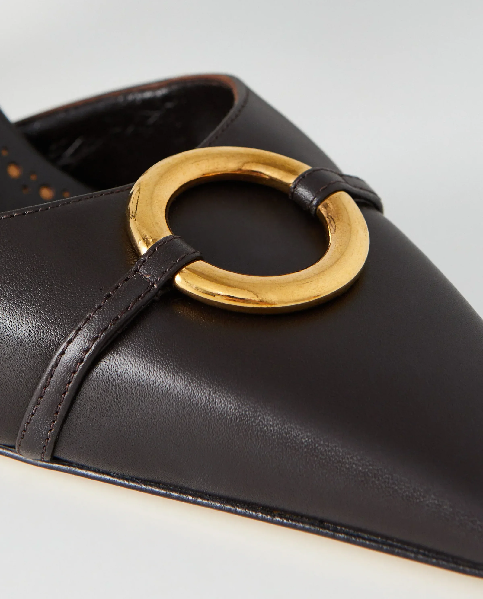 Brązowe skórzane czółenka 105 - Image #4