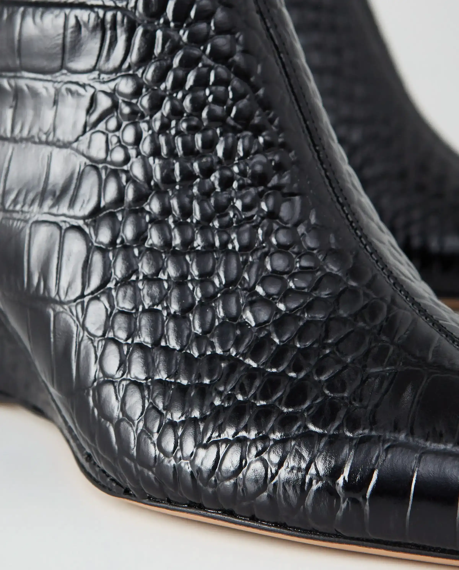 Botki z tłoczeniem skóry krokodyla Nina 50 - Image #3