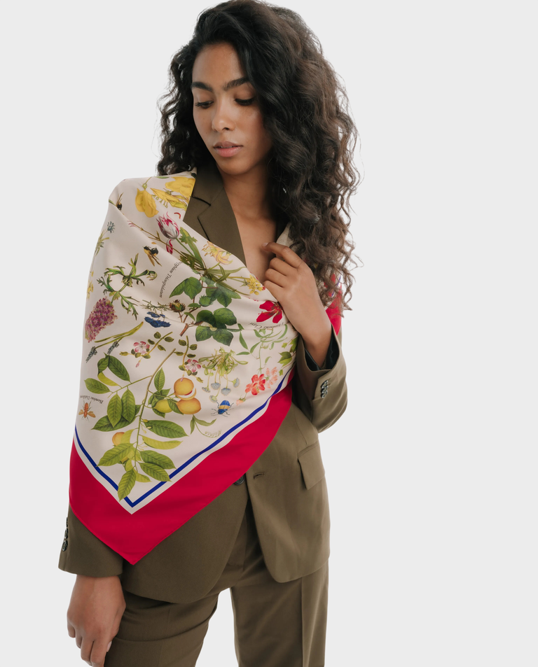 Jedwabna apaszka Botanic Magenta