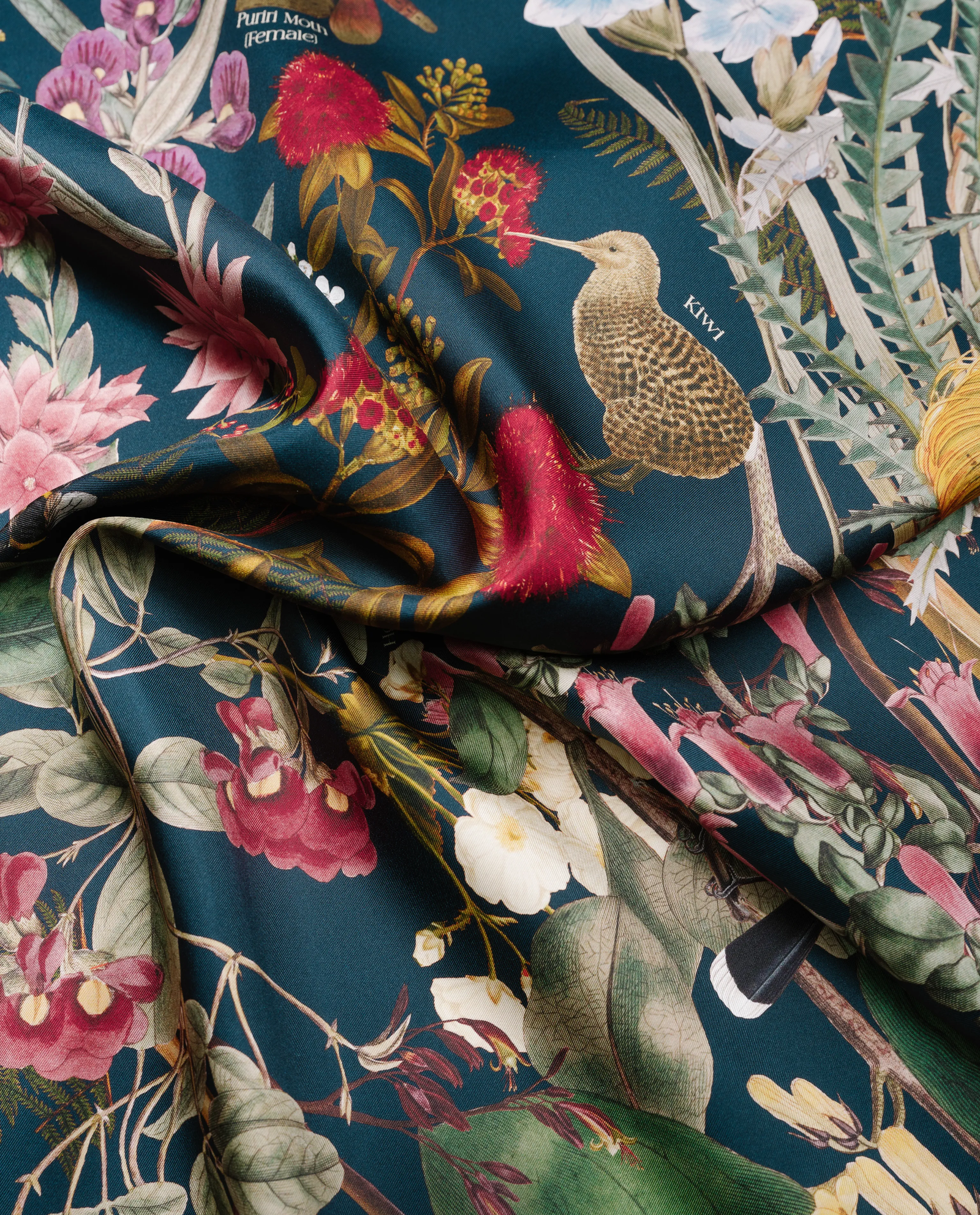 Jedwabna apaszka Endemic Navy - Image #4