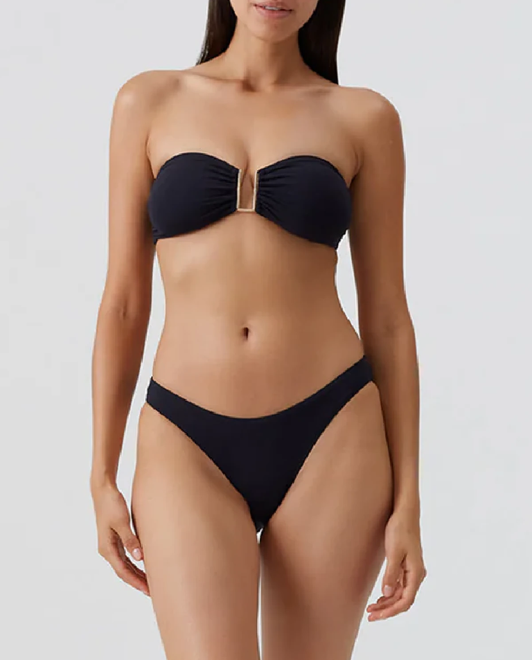 Czarny top od bikini Barcelona