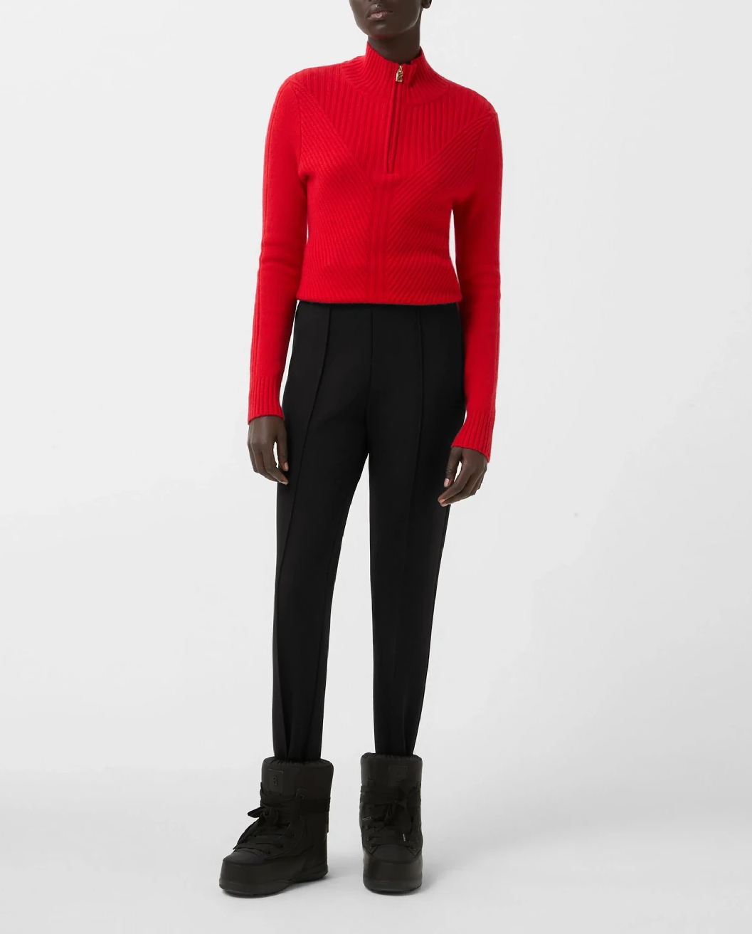 Czarne spodnie ze stopką Elaine - Image #2