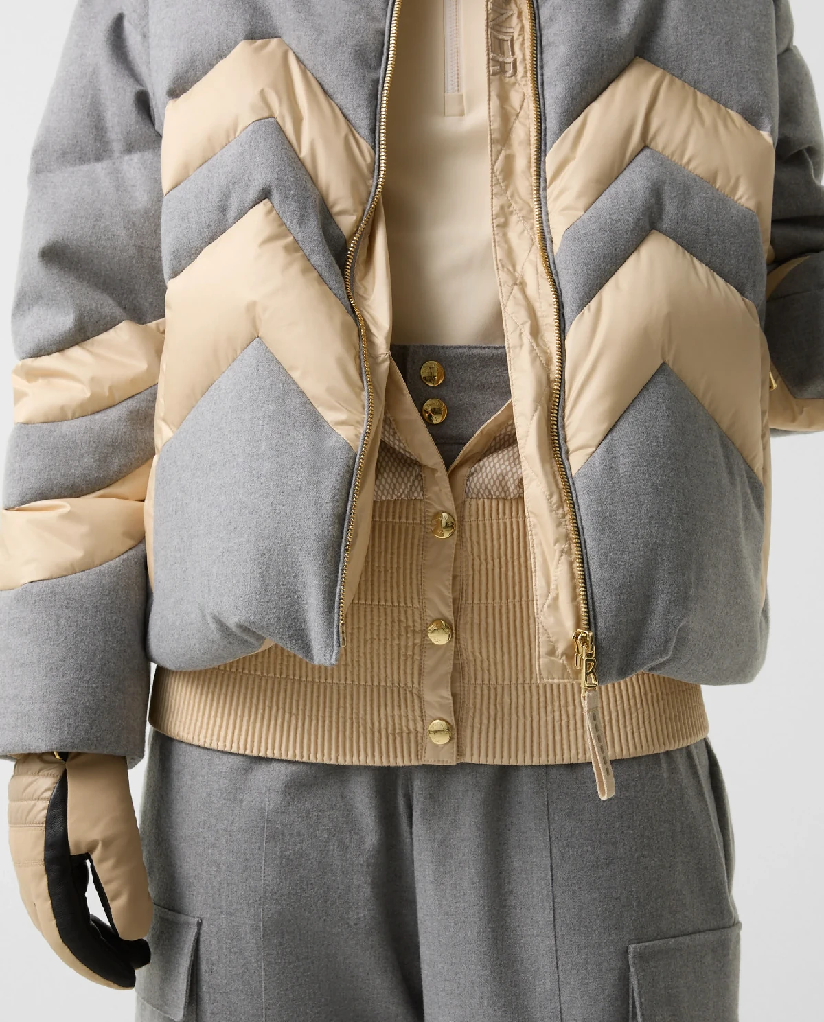 Szaro-kremowa kurtka puchowa Valea - Image #6