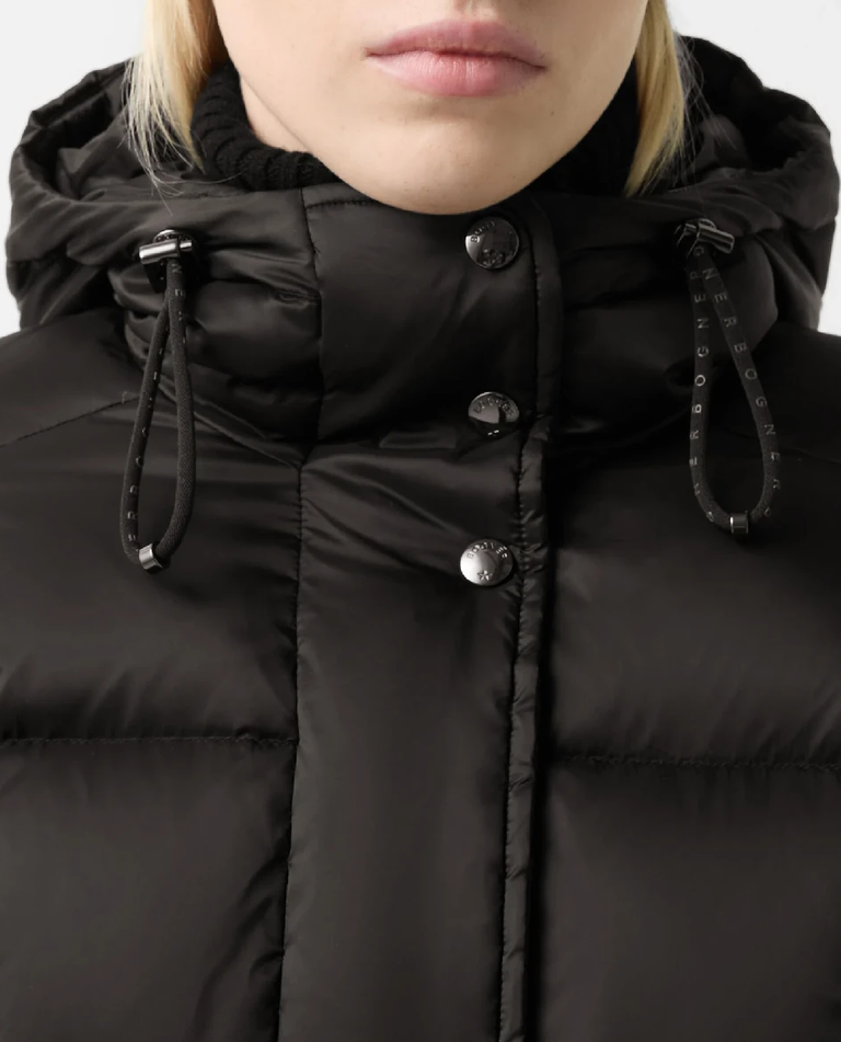 Czarny płaszcz puchowy Fanja - Image #4