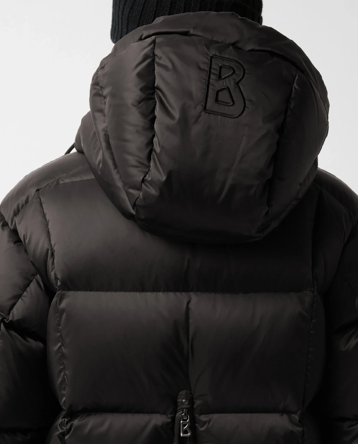 Czarny płaszcz puchowy Fanja - Image #6