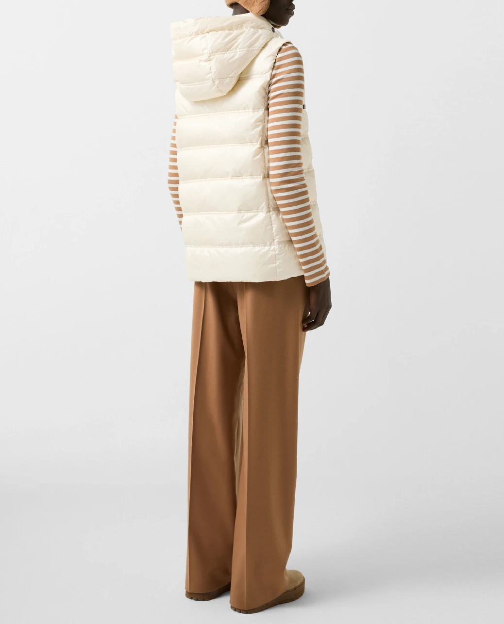 Kremowy puchowy bezrękawnik Liddy - Image #3