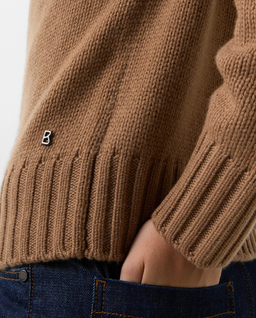 Brązowy sweter z golfem Ingrid - Image #6