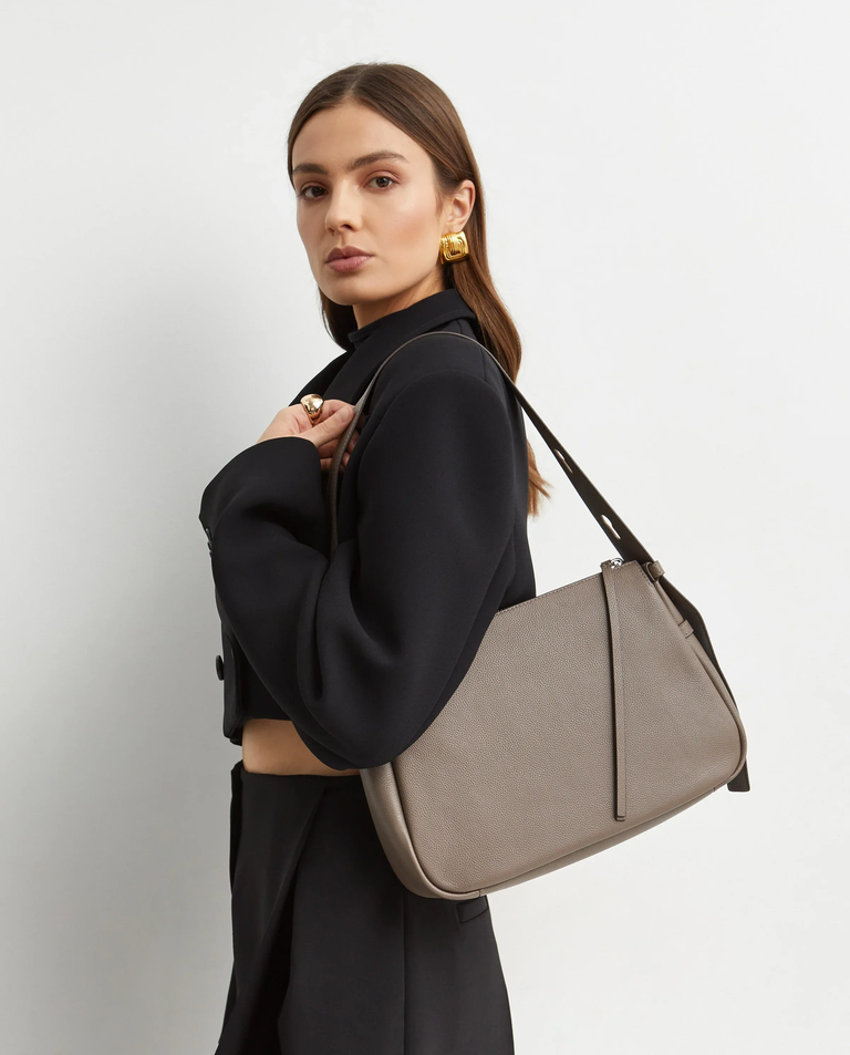 Beżowa torebka Romy