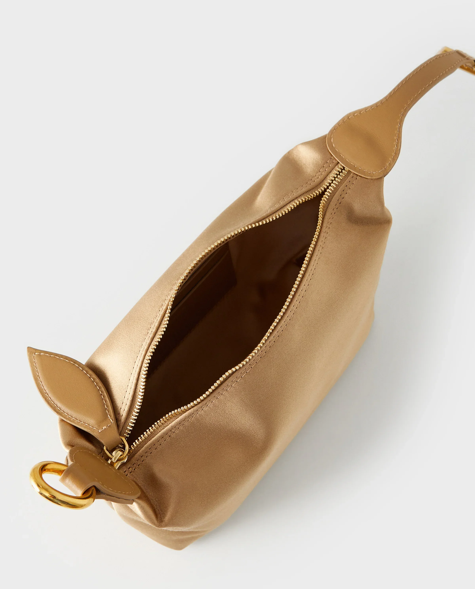 Beżowa torebka Pillow Pouch Micro - Image #3