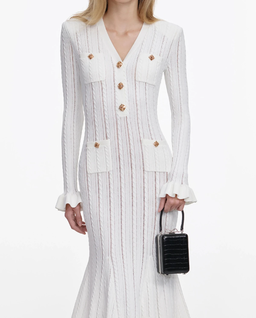 Biała dzianinowa sukienka midi - Image #3