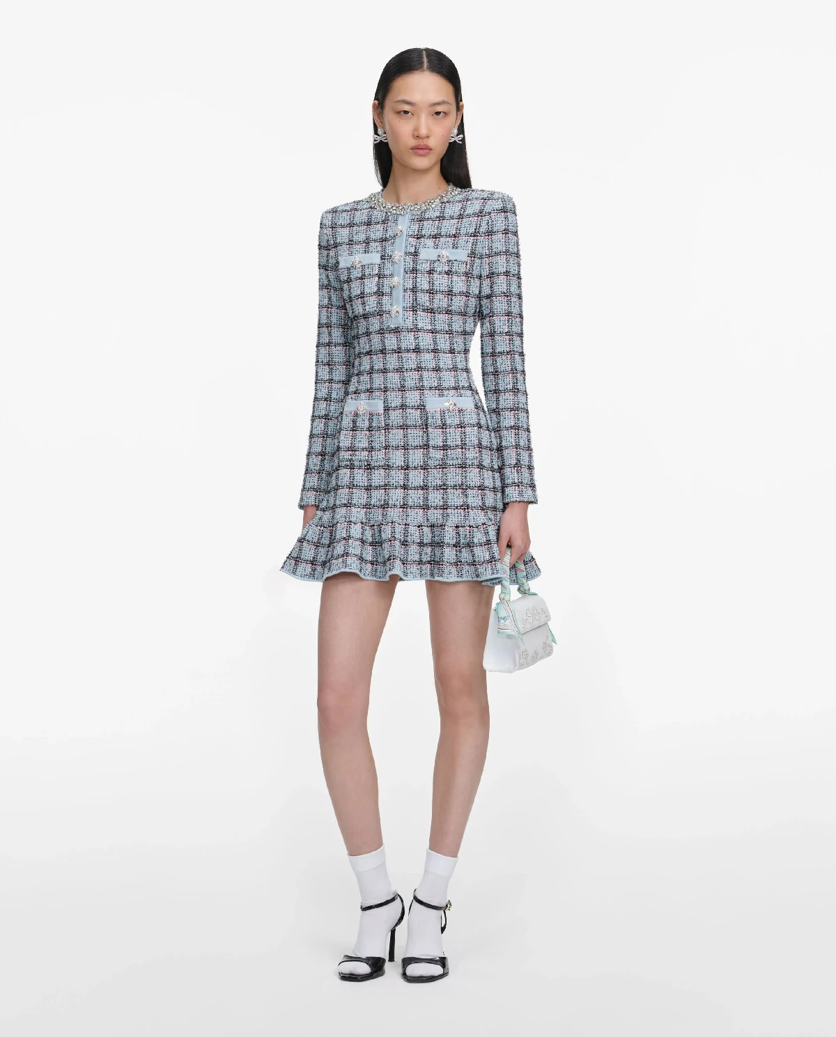 Niebieska dzianinowa sukienka mini w kratkę - Image #0