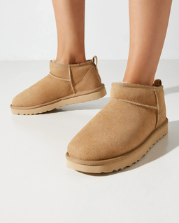 Beżowe śniegowce Classic Ultra Mini - Image #1