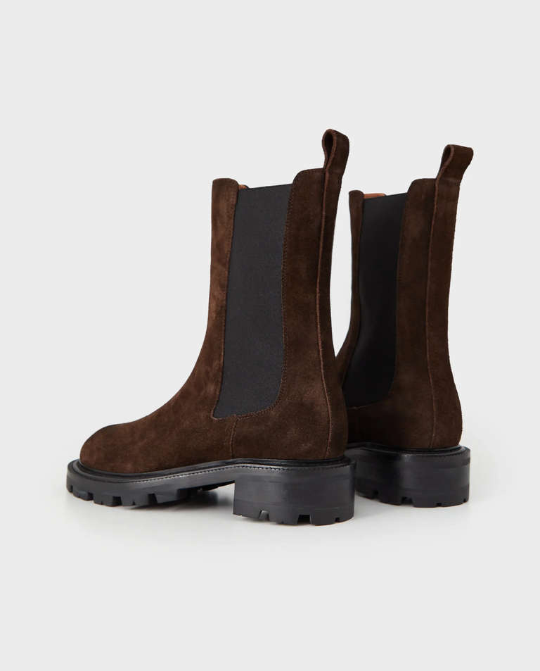 Brązowe zamszowe botki Chelsea - Image #3