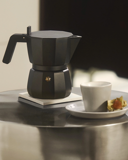 Czarny zaparzacz do espresso na 1 filiżankę - Image #1