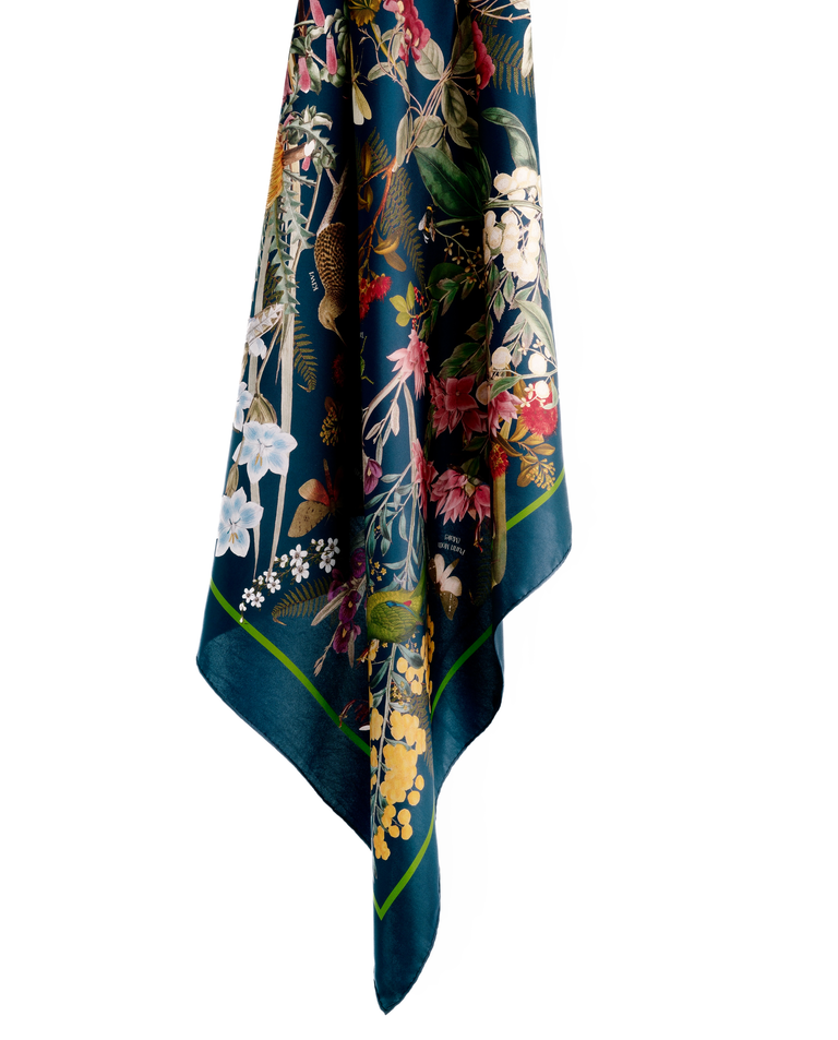 Jedwabna apaszka Endemic Navy - Image #3