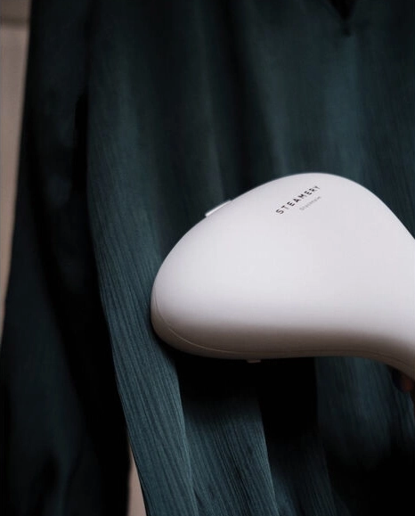 Szara parownica ręczna do ubrań - Image #3