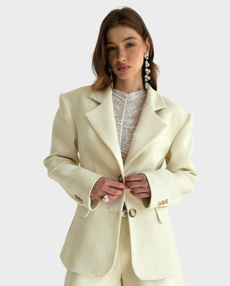 Jasna marynarka oversizowa Roma