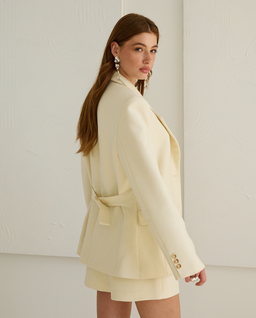 Jasna marynarka oversizowa Roma - Image #3