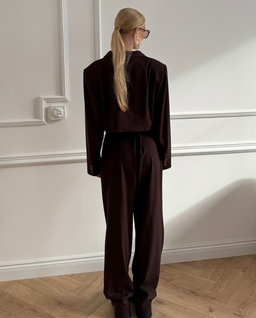 Brązowe spodnie o prostym kroju - Image #4