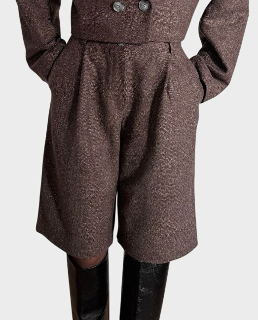 Brązowe bermudy z wełny