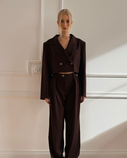 Brązowa marynarka o krótkim kroju - Image #3