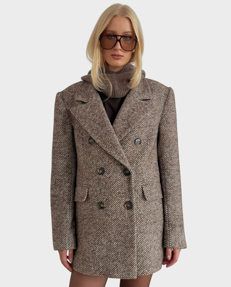 Dwurzędowa marynarka w jodełkę