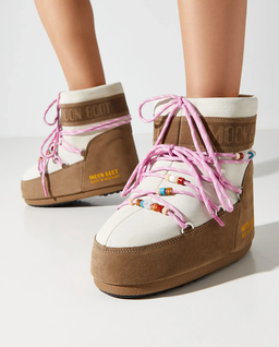 Brązowo-białe śniegowce Moon Boot x Guest In Residence Icon Low - Image #1