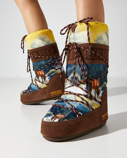 Śniegowce Moon Boot x Guest In Residence Icon Postcard - Image #1