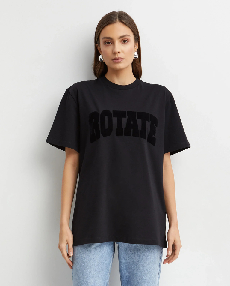 Czarny t-shirt z logo