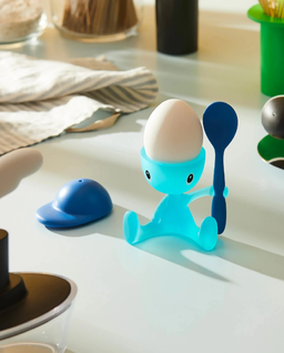 Niebieski kieliszek do jajek z łyżeczką - Image #1