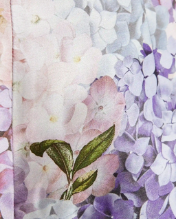 Jedwabne szorty w kwiaty - Image #4