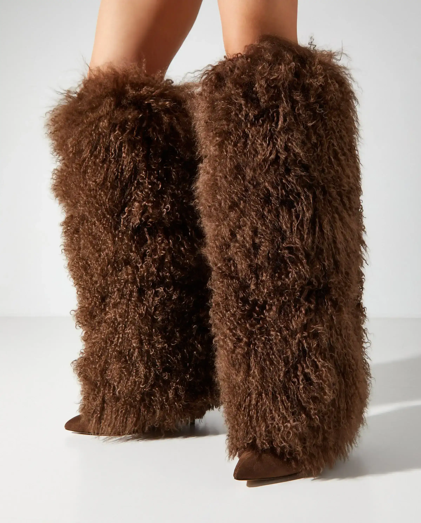 Futrzane kozaki na szpilce 105 - Image #1