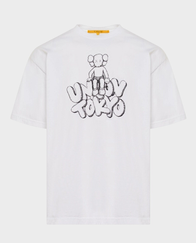 Biały t-shirt Kaws x Union Tokyo z grafiką