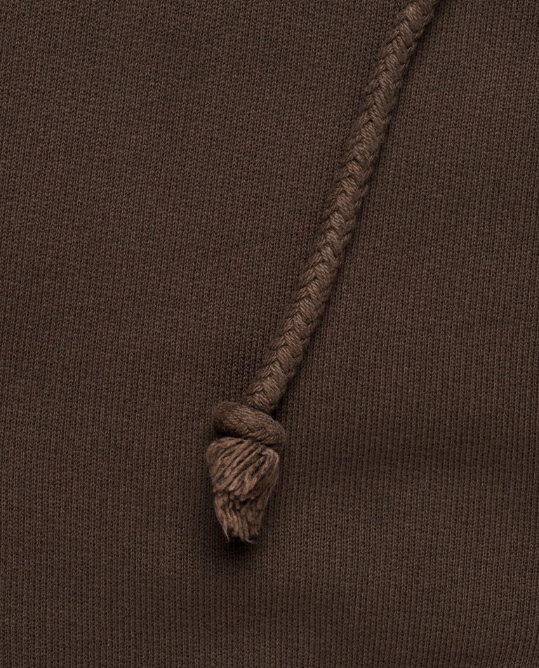 Brązowa bluza z kapturem