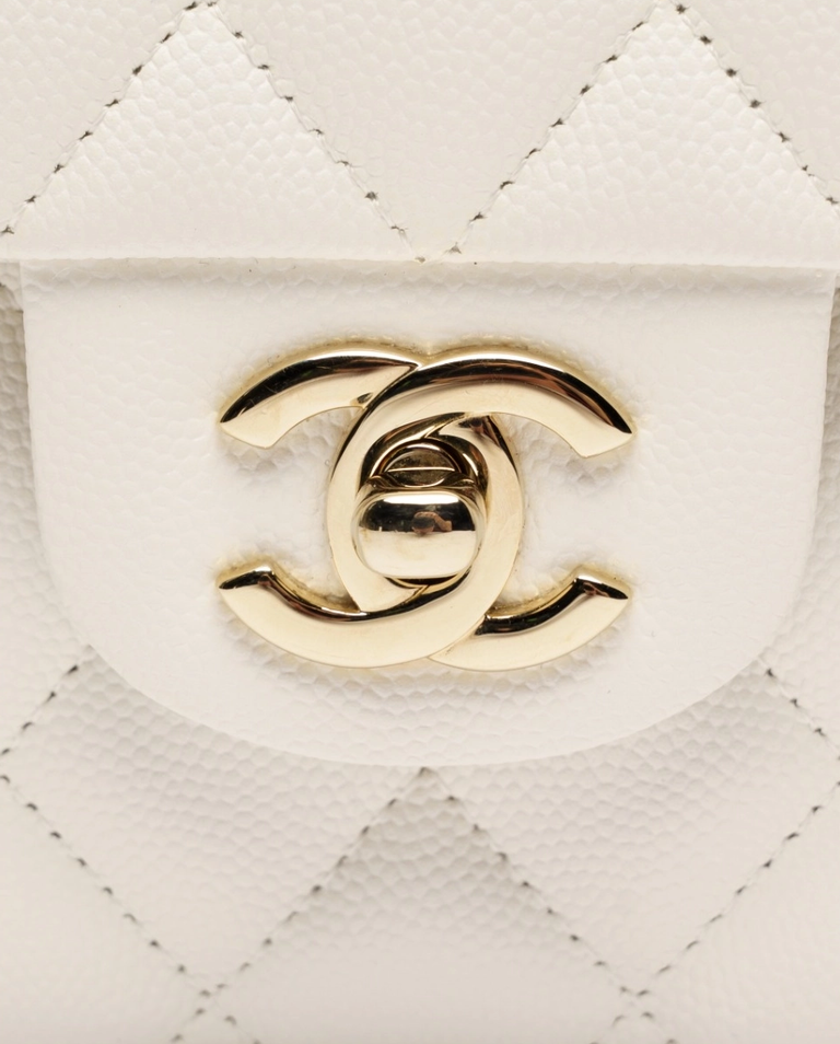 Biała torebka Classic Double Flap Caviar - Image #3