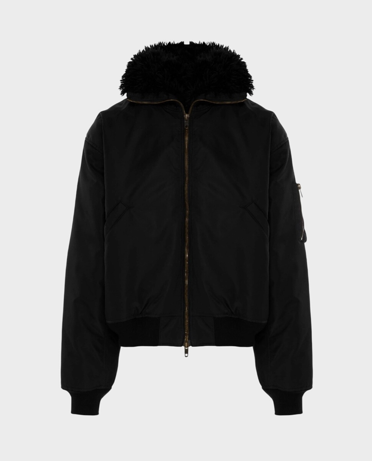 Czarna kurtka typu bomber