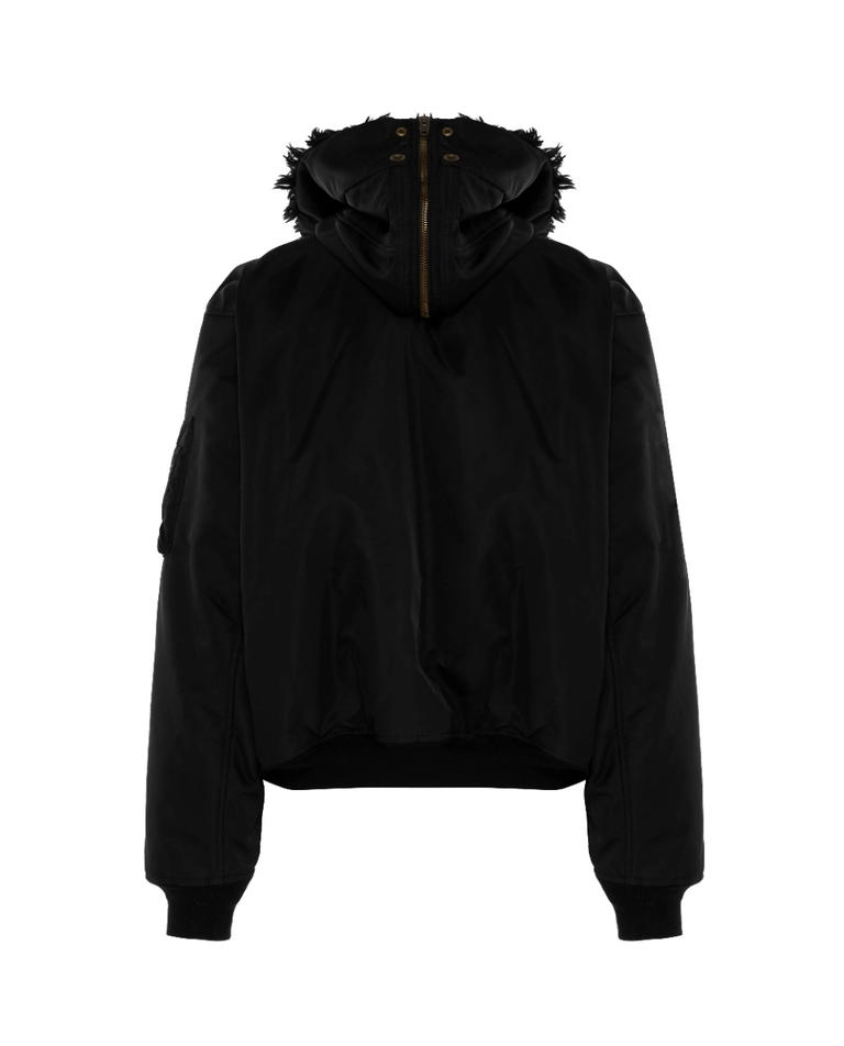 Czarna kurtka typu bomber