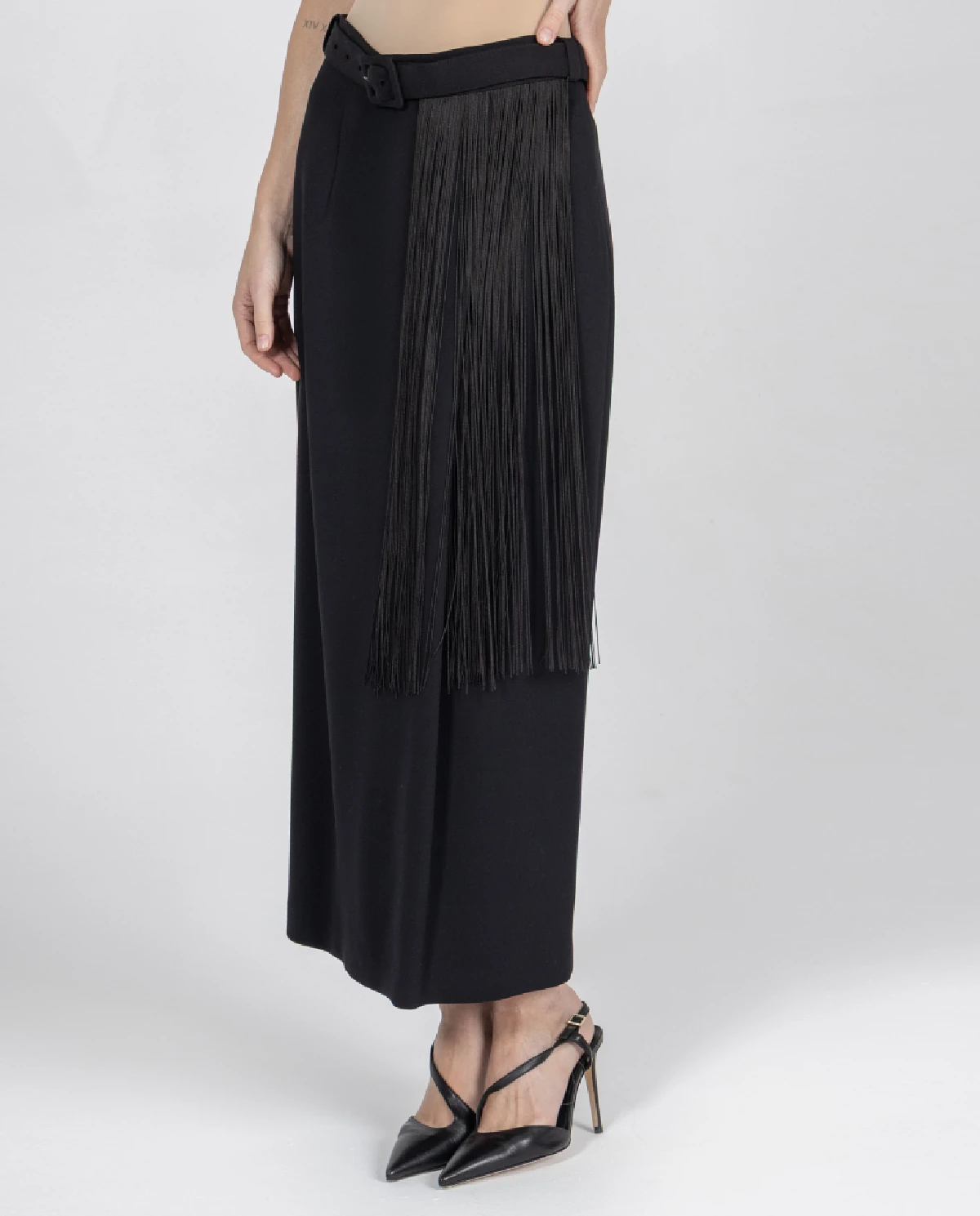 Czarna spódnica z frędzlami - Image #2