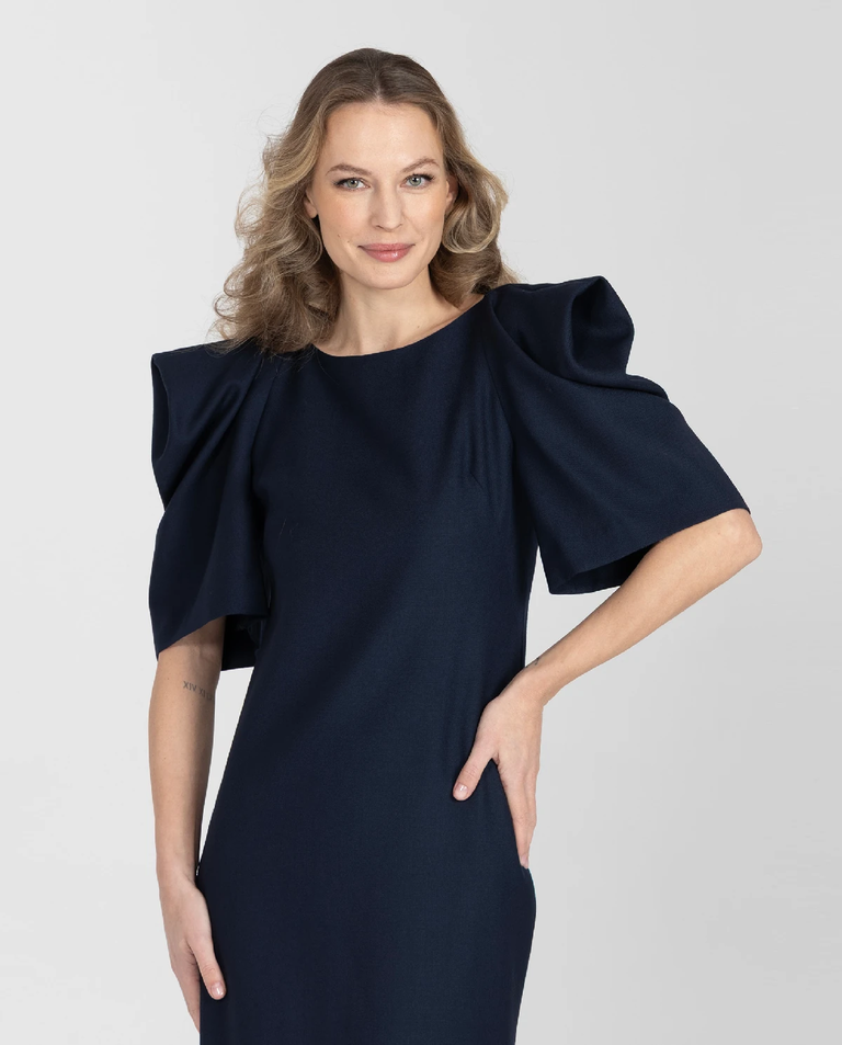 Granatowa wełniana sukienka midi - Image #4