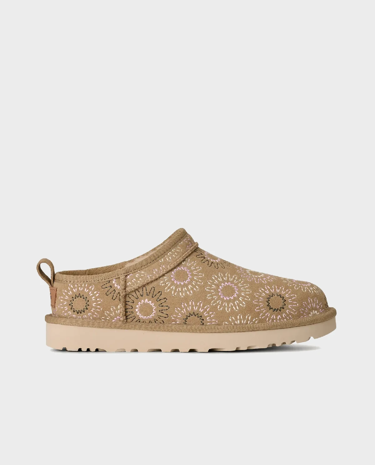 Beżowe śniegowce Classic Micro - Image #0