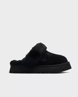 Czarne klapki z futerkiem i logo - Image #0