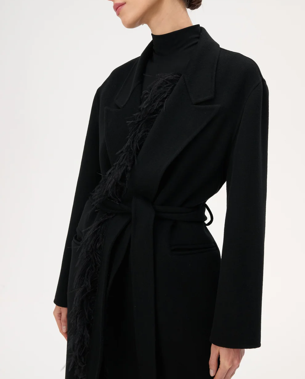 Wełniany czarny płaszcz z piórami Thiago - Image #5